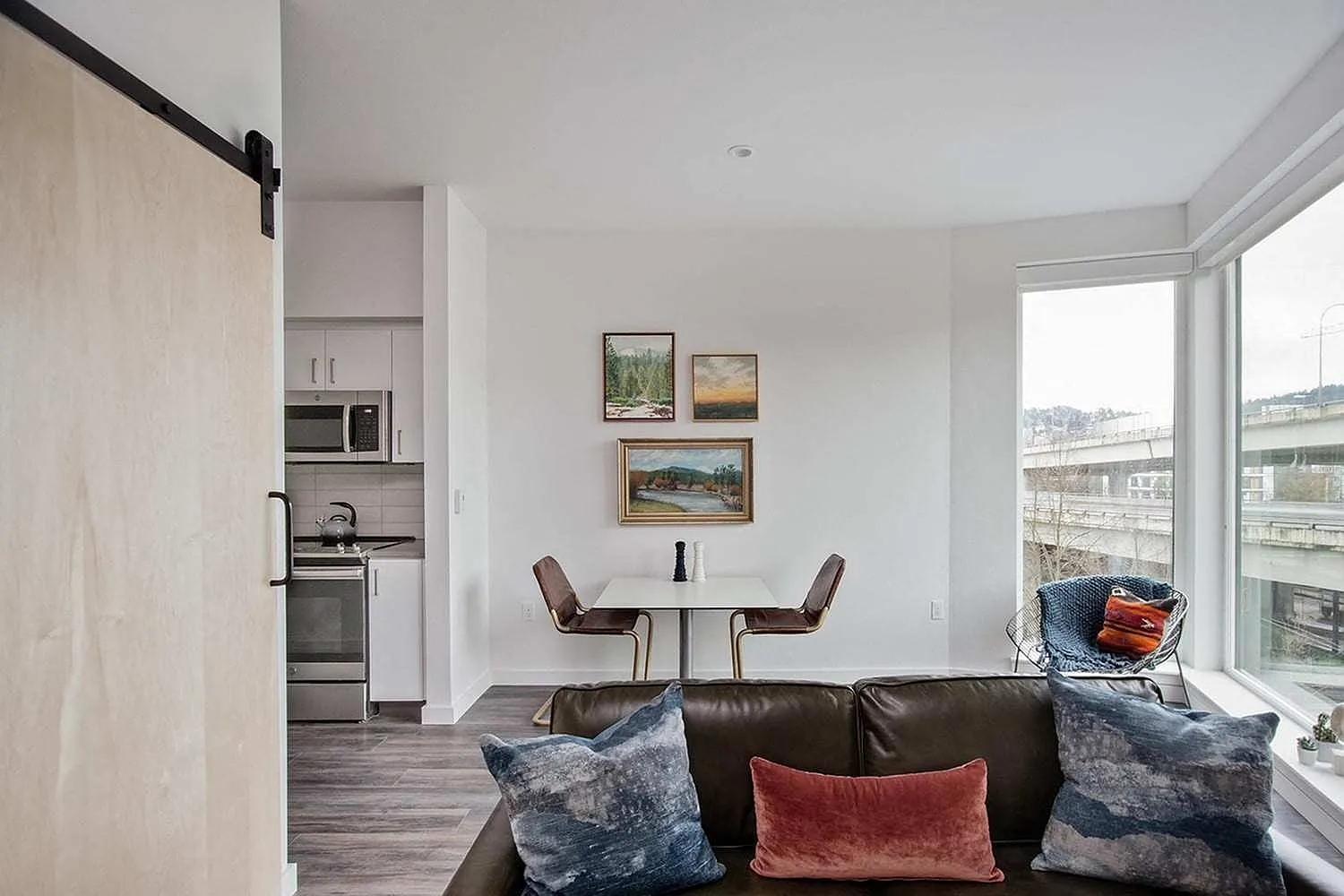 Oro Apartments — Photo 4