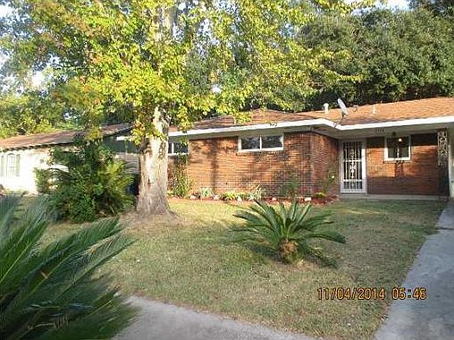 1st image of 3714 Brookwood Dr
