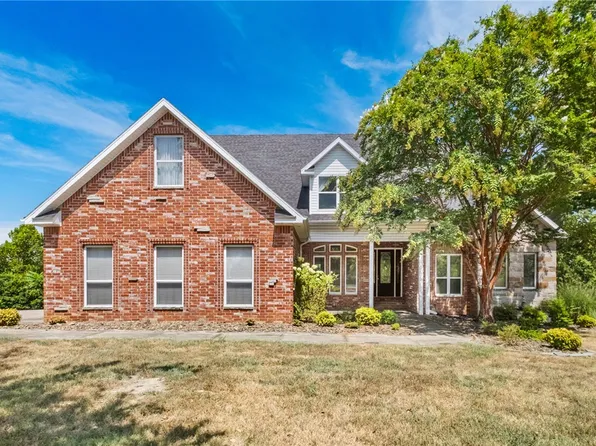 14200 S Mountain Rd, Lowell, AR 72745