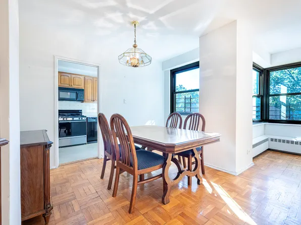 3850 Sedgewick Avenue image 5 of 23