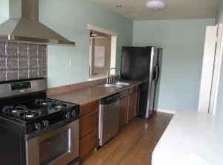 761 University Dr, Riverside, CA 92507