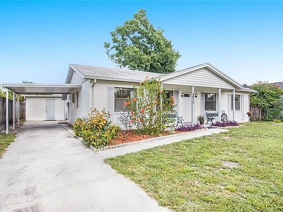3rd image of 4912 Plantation Dr