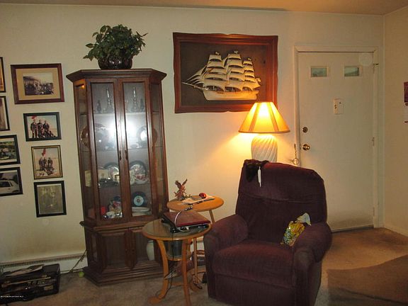 5th image of 47L Cambridge Ct #47L
