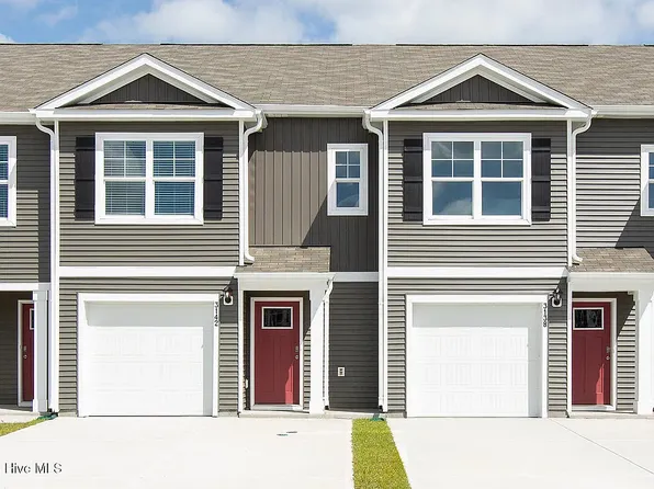 7010 Dunford Rd, Leland, NC 28451