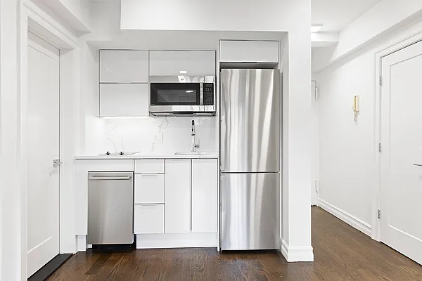 Sold by Corcoran | media 2