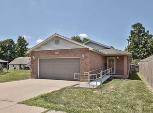 2206 Pearl St, Middletown, OH 45044