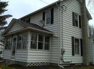 7287 Lake Rd, Chippewa Lake, OH 44215