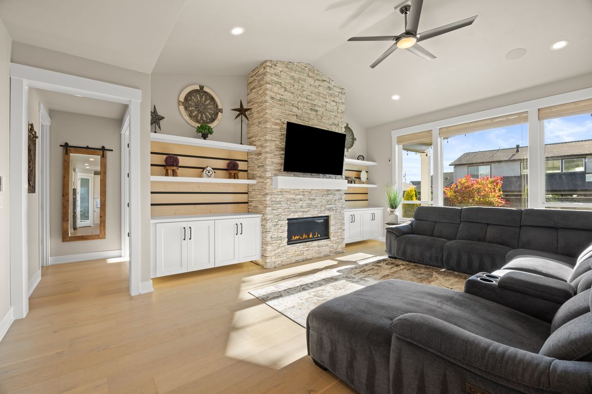 4407 SE 59th Ave, Hillsboro, OR 97123 | Zillow