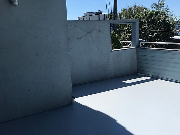 Deck Left View