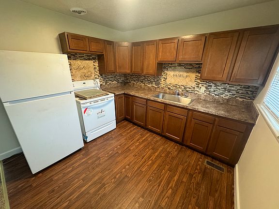 3rd image of 3011 San Juan Dr