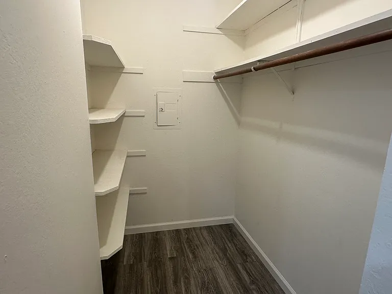 2564 Walnut Blvd #122 — Photo 13
