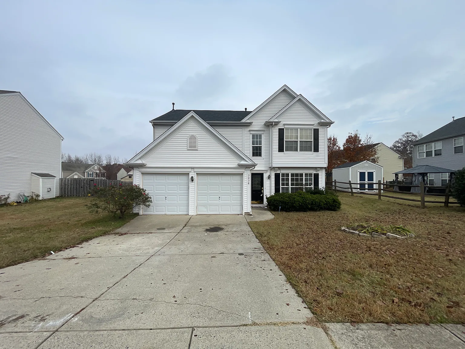 4 bed, 1947 sqft, $2,200 — Photo 4