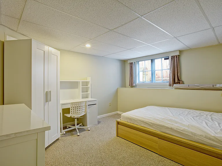 2063 W 37th Ave #BASEMENT — Photo 6