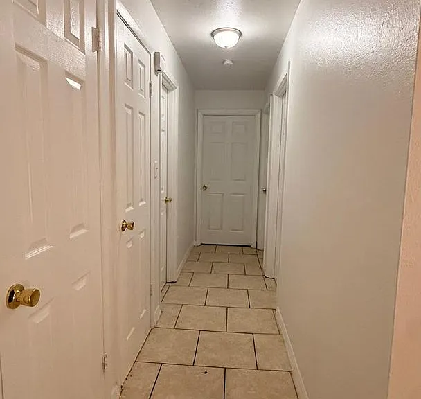 1604 Woodlyn Dr — Photo 5