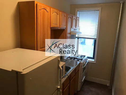 Rented by A Class Realty Corp | media 3