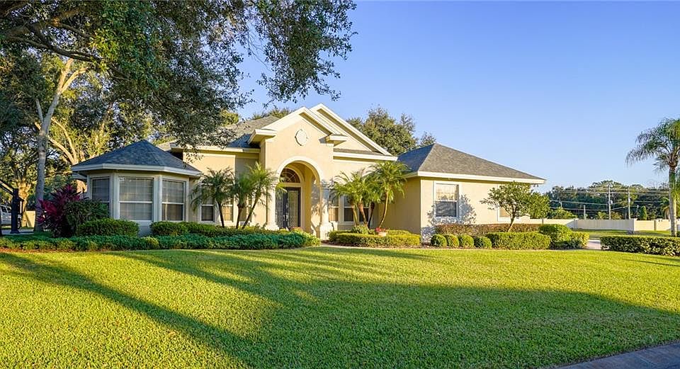 1st image of 9449 Waterford Oaks Dr