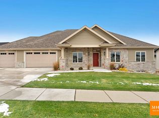 4914 Breakers Rock Rd, Middleton, WI 53597