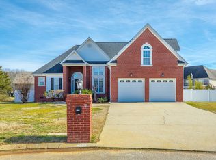 8786 Allie Dan Ct, Ooltewah, TN 37363
