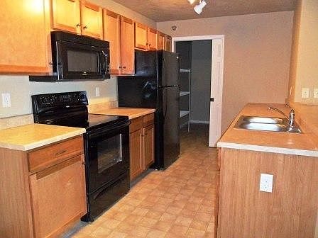 Custom Maple Cabinetry