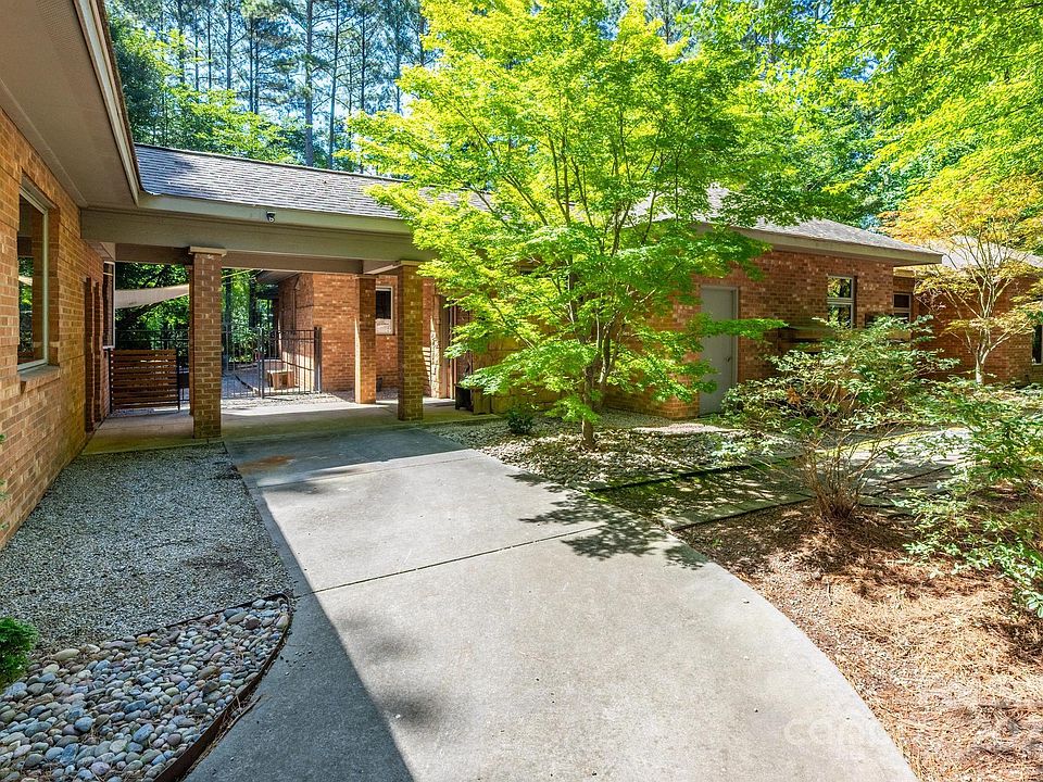 1st image of 316 Riverwood Rd