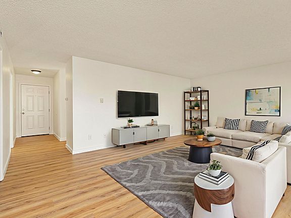 2nd image of 7111 47th Ave NE #210