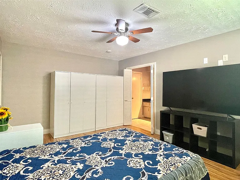 3023 Sam Houston Dr — Photo 18