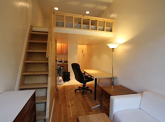 2nd image of 315 W 14th St APT 3B