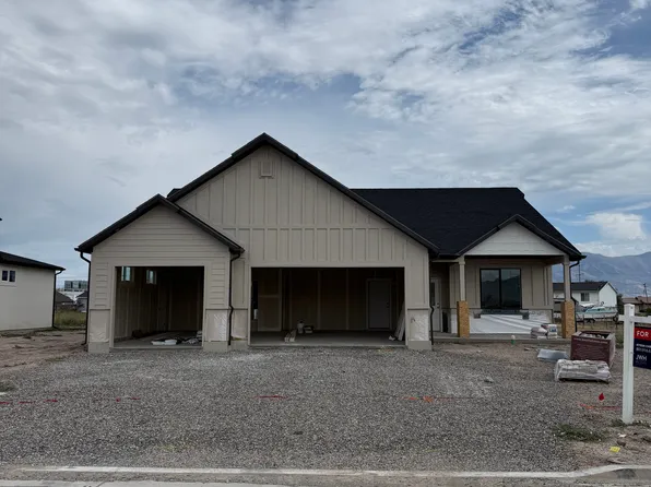 762 N 2450 W #4, Tremonton, UT 84337