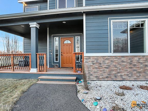 4th image of 1760 W Amethyst Cir