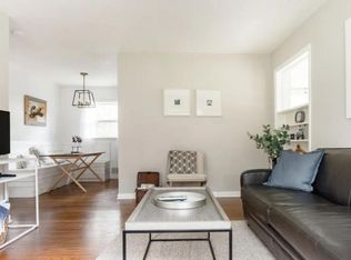 322 Crestview Cir, Roswell, GA 30075