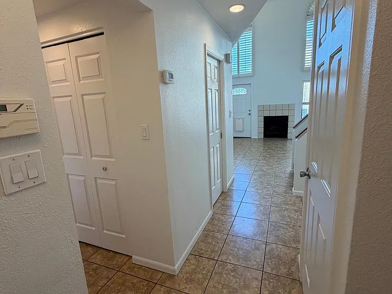 7835 E Glenrosa Ave #2 — Photo 4