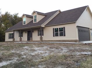 3526 Meacham Rd, Newbern, TN 38059