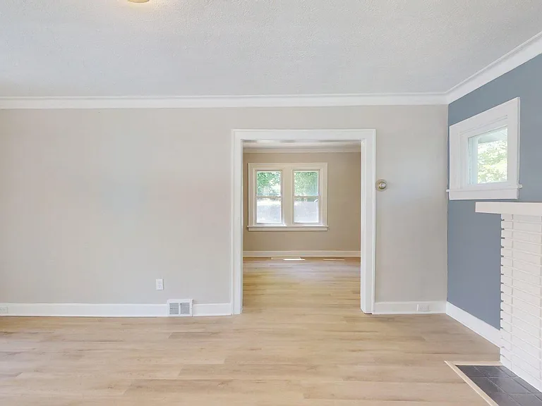 4528 Rainbow Rd — Photo 14