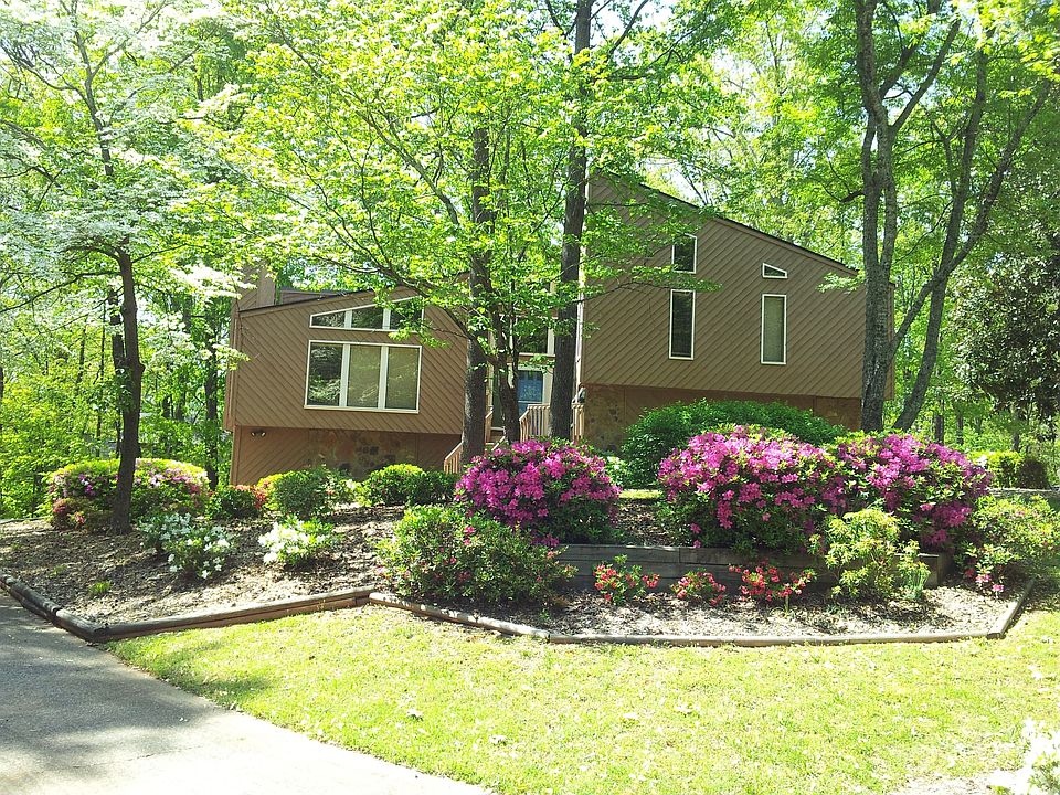 1st image of 2863 Suffolk Ct