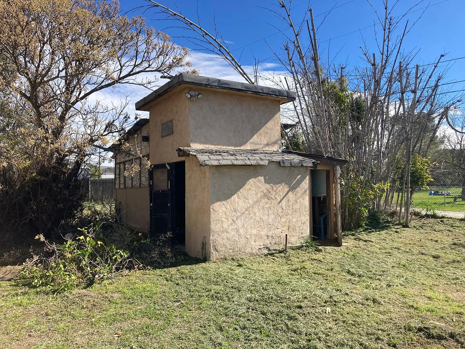 4 bed, 1861 sqft, $1,000 — Photo 3