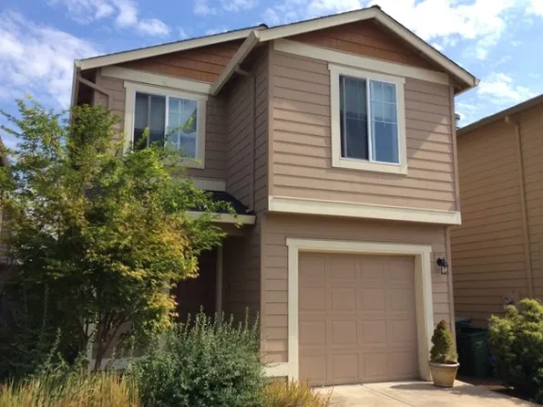 430 Lair Ln, Newberg, OR 97132