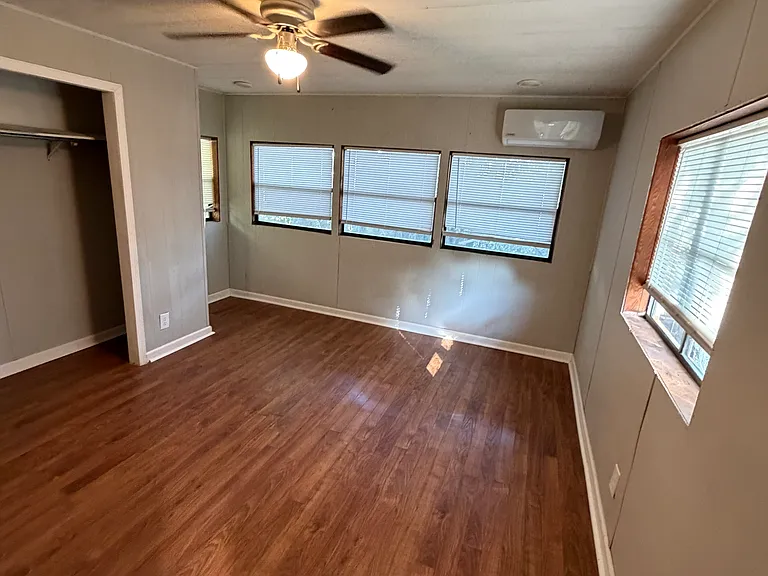 85 Dogwood Cir #12 — Photo 4