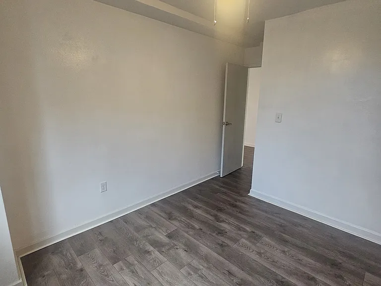 11720 Edgewater Dr #605 — Photo 11