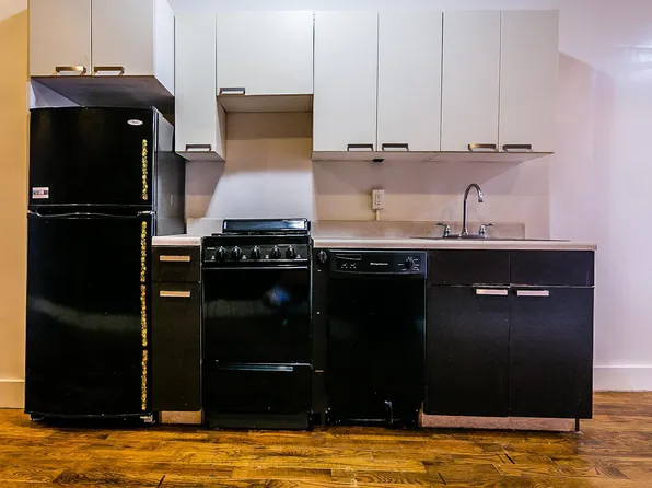 126 Grattan Street 2B image 8 of 8