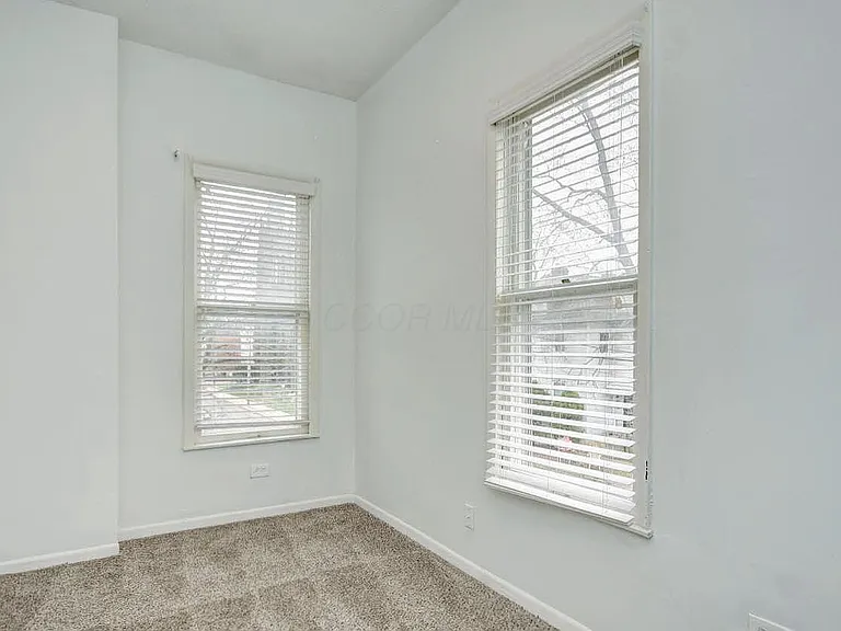 683 S Champion Ave #683 — Photo 12