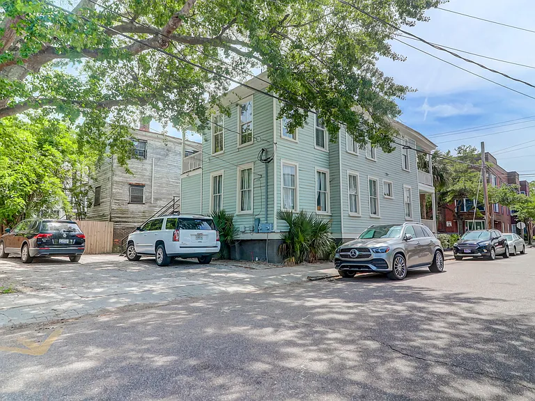 720 King St #A — Photo 10