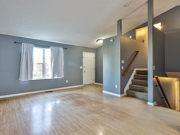 5th image of 2612 Berwood Ln
