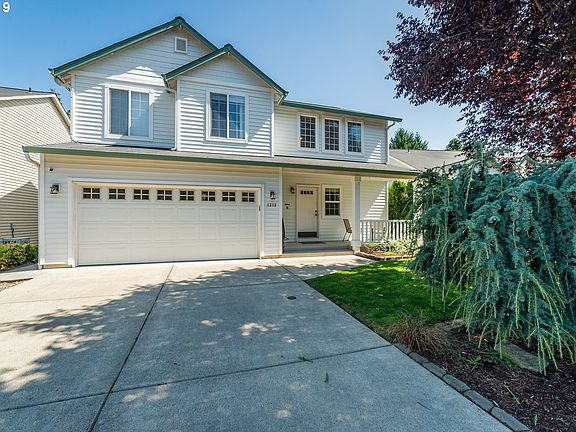 3rd image of 1313 SE 182nd Ave