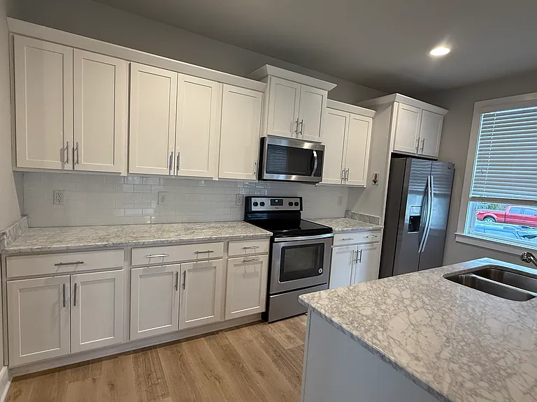 758 Cottage Park Dr — Photo 39