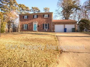 350 Hughes Dr, Newport News, VA 23608