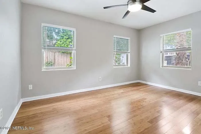 4226 Woodmere St — Photo 12