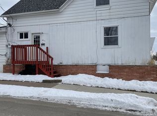 402 Primrose St #1/2, Dubuque, IA 52001