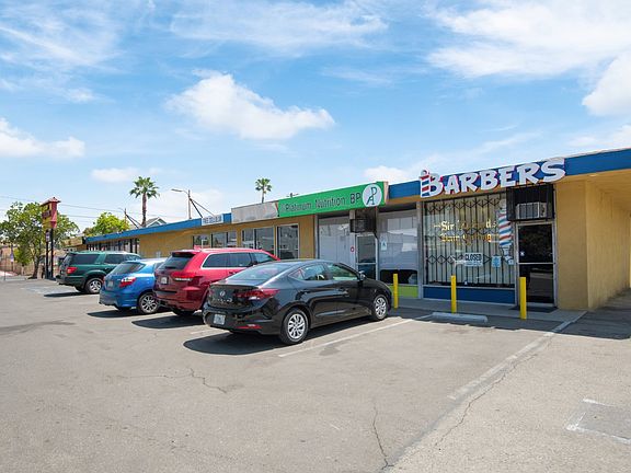 4th image of 3660 Puente Ave