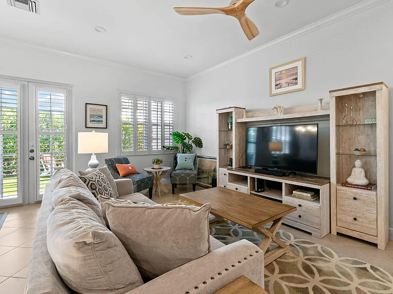 106 Ocean Breeze Dr — Photo 6
