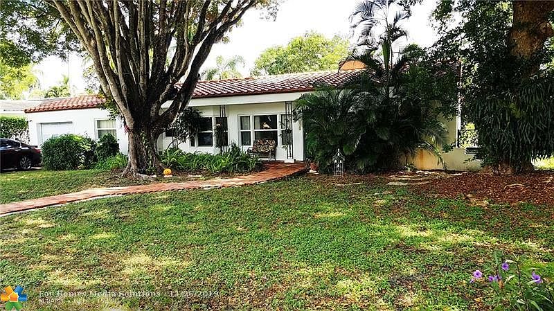 1st image of 638 NE 18th Ave